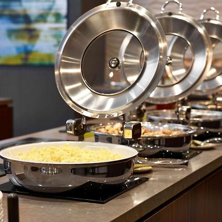 Doubletree By Hilton Hotel & Conference Centre Regina Ngoại thất bức ảnh